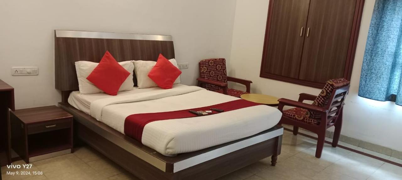 Mount Heera Chennai Exterior foto