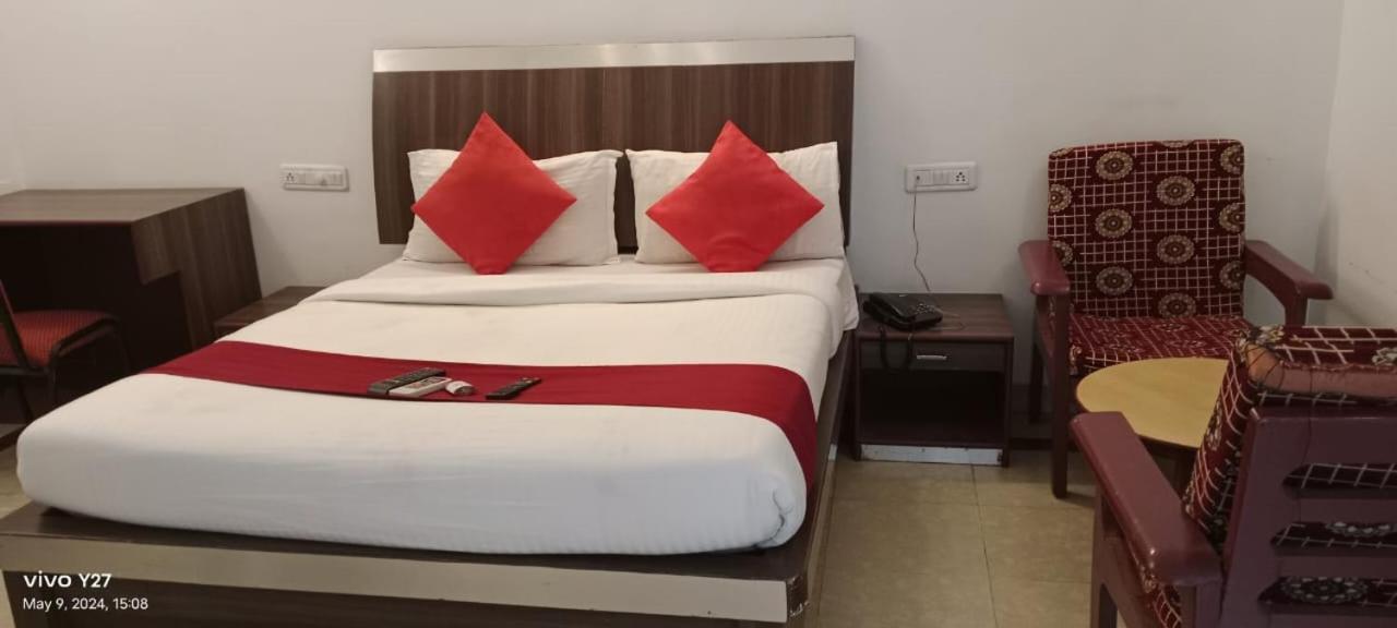 Mount Heera Chennai Exterior foto