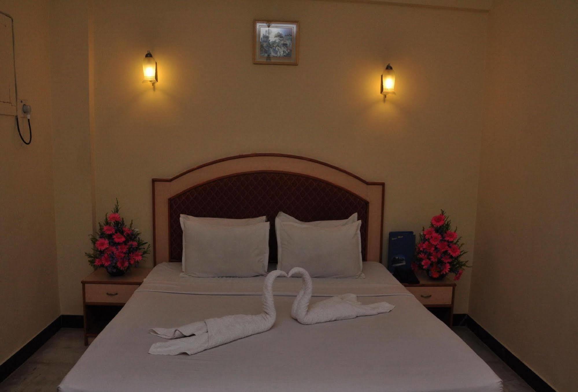 Mount Heera Chennai Exterior foto